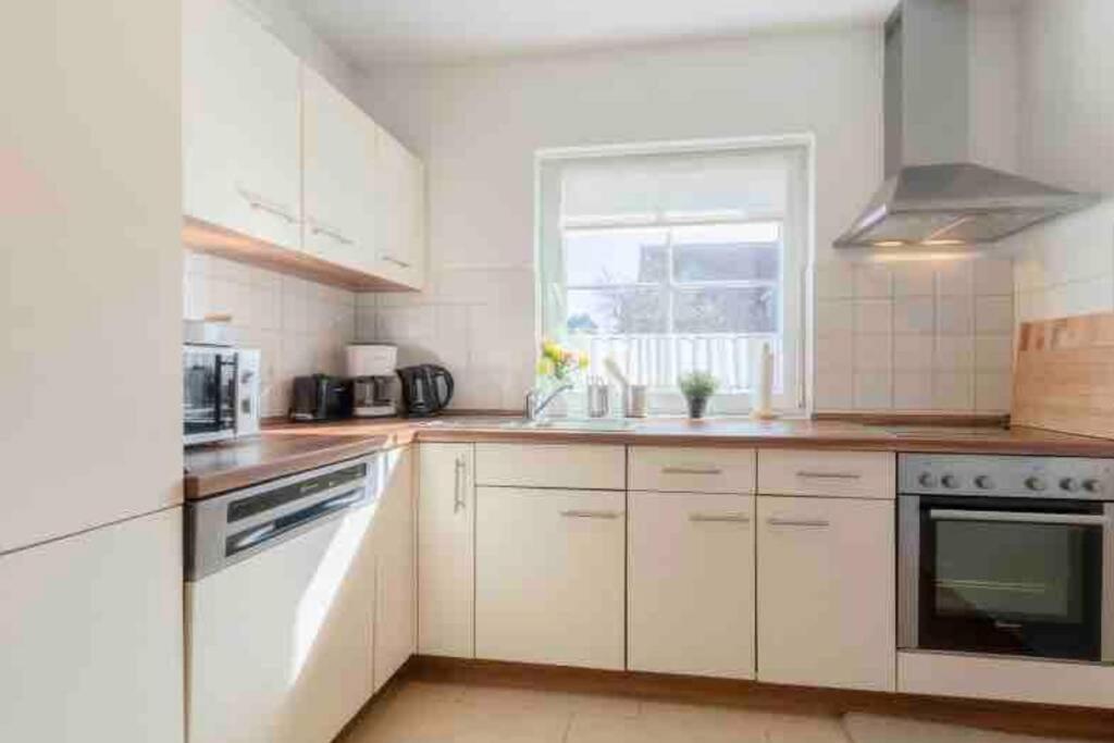 Ferienhaus Sanddorn Breege- Zwischen Bodden & Meer エクステリア 写真